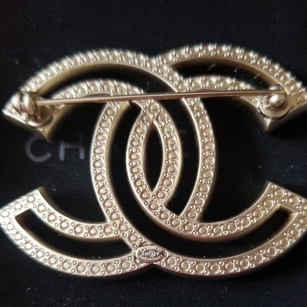 Authentic Chanel Brooch - Picture 3 of 6